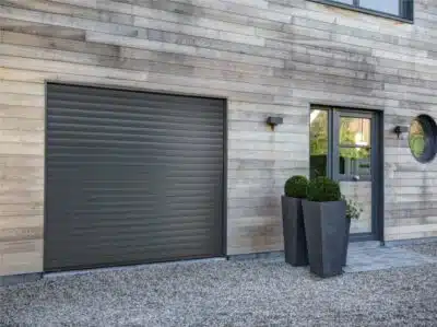 Comment choisir la meilleure porte de garage pour votre maison