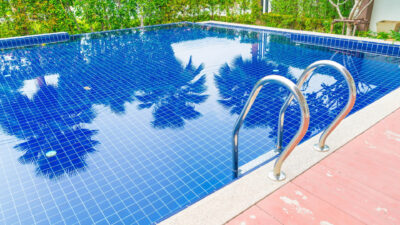 Du rêve à la réalité : découvrez le rôle essentiel du pisciniste !