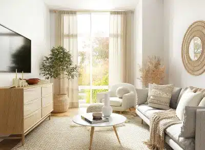 salon aux tons clairs