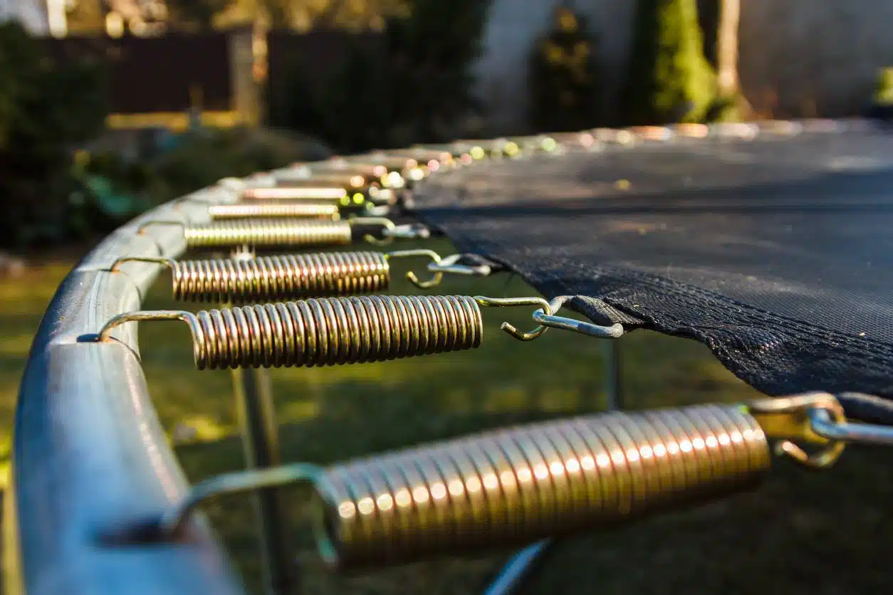 ressorts de trampoline