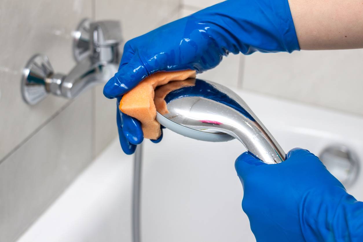 l'installation d'un pommeau de douche